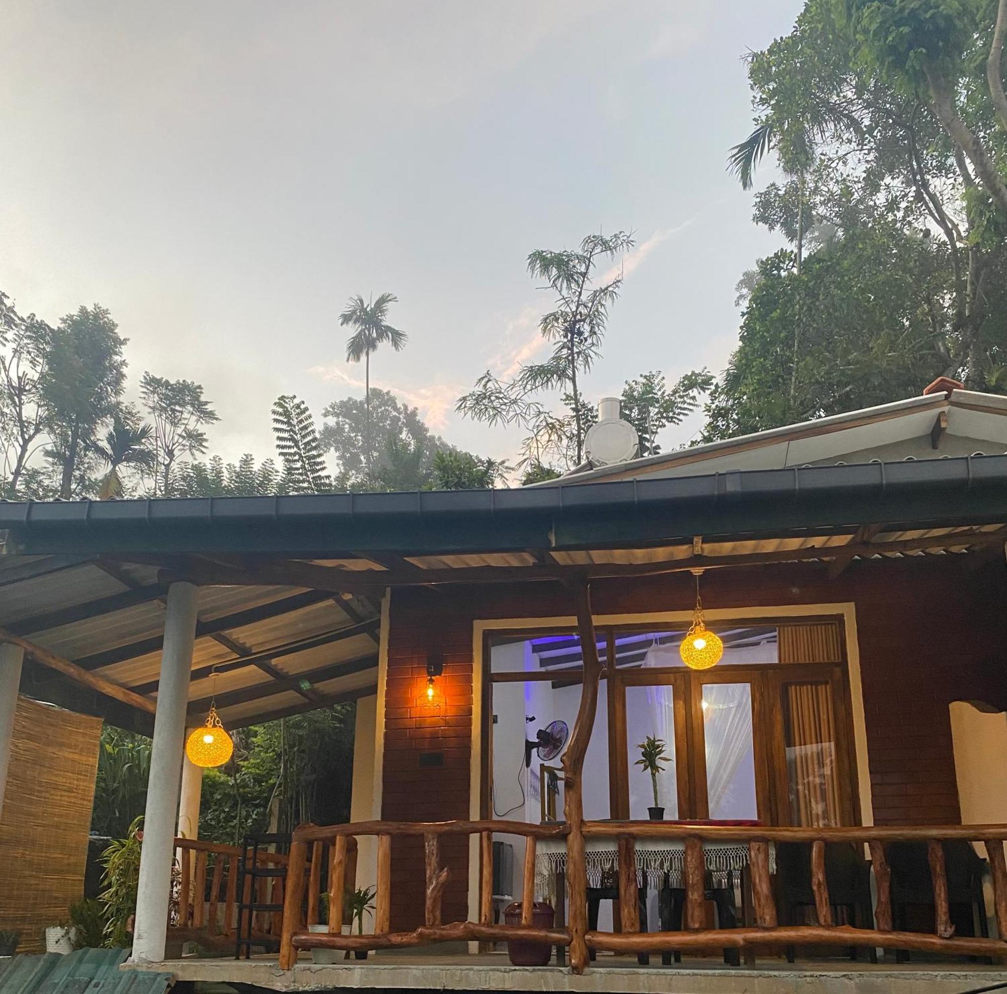 Cozy Homestay Waterfall Road Ела Екстериор снимка