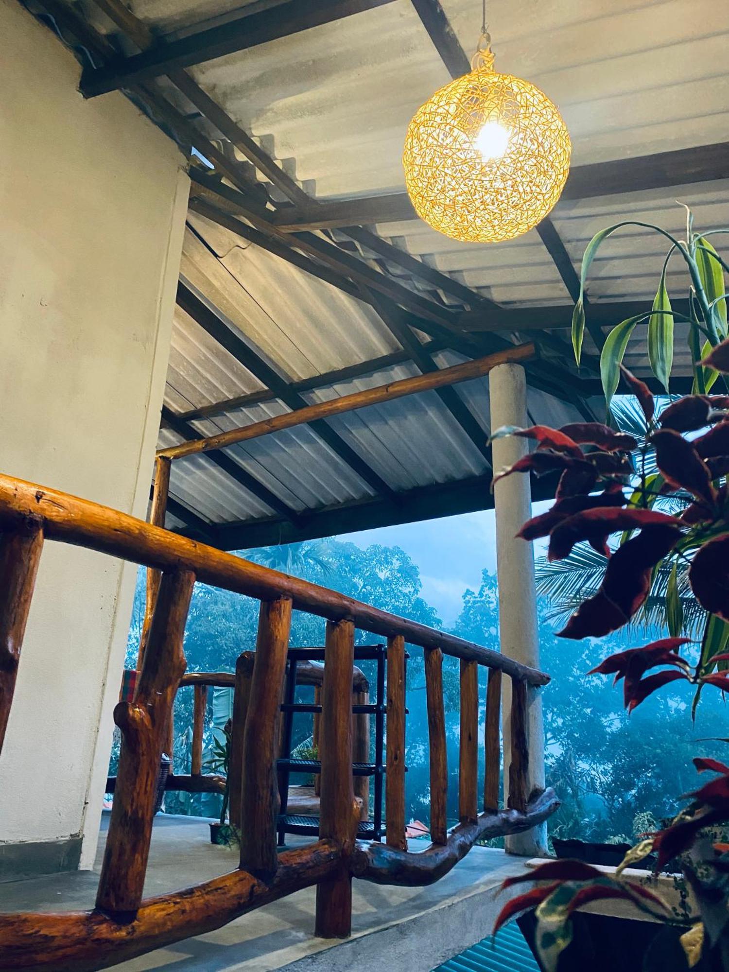 Cozy Homestay Waterfall Road Ела Екстериор снимка
